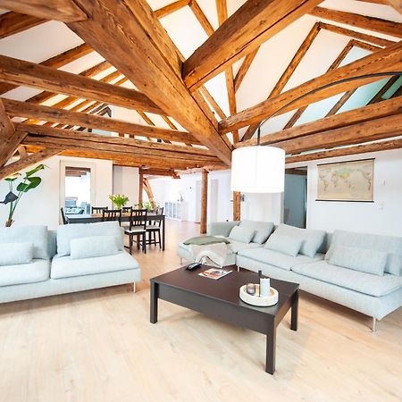 Schlossberg - Ferienwohnung Im Herzen Von Зельб Экстерьер фото