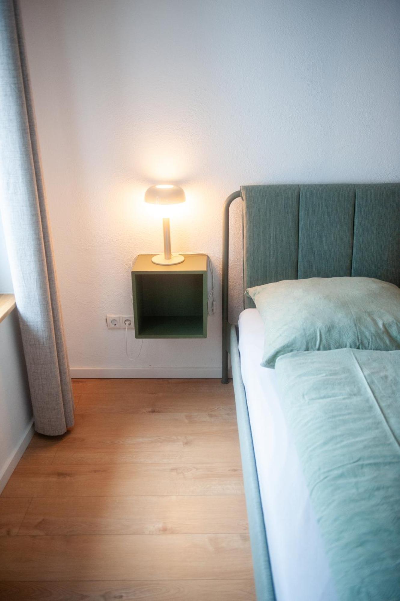 Schlossberg - Ferienwohnung Im Herzen Von Зельб Экстерьер фото